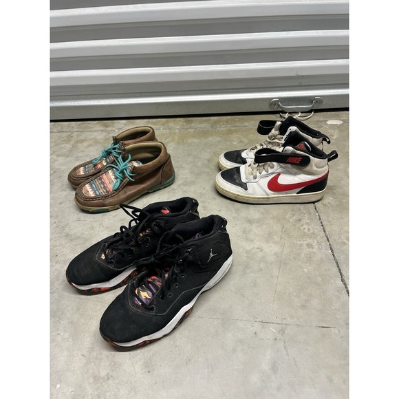 Lot Of 11 Sneakers - Wholesale Shoe Bundle - Reseller Lot Of Sneakers - 11 Pairs - Picture 15 of 16